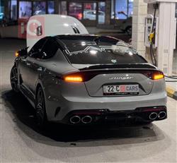 کیا ستینگەر